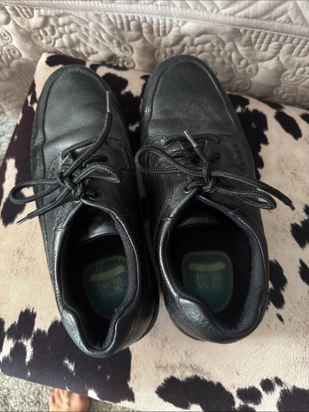 Nunn Bush Black Leather Lace-Up Derbys
